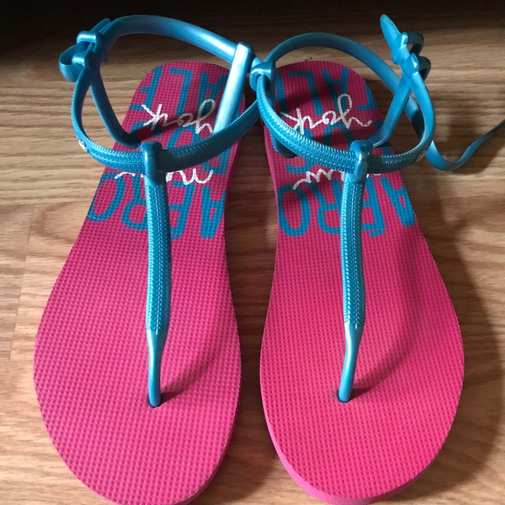 Aeropostale ladies sandals